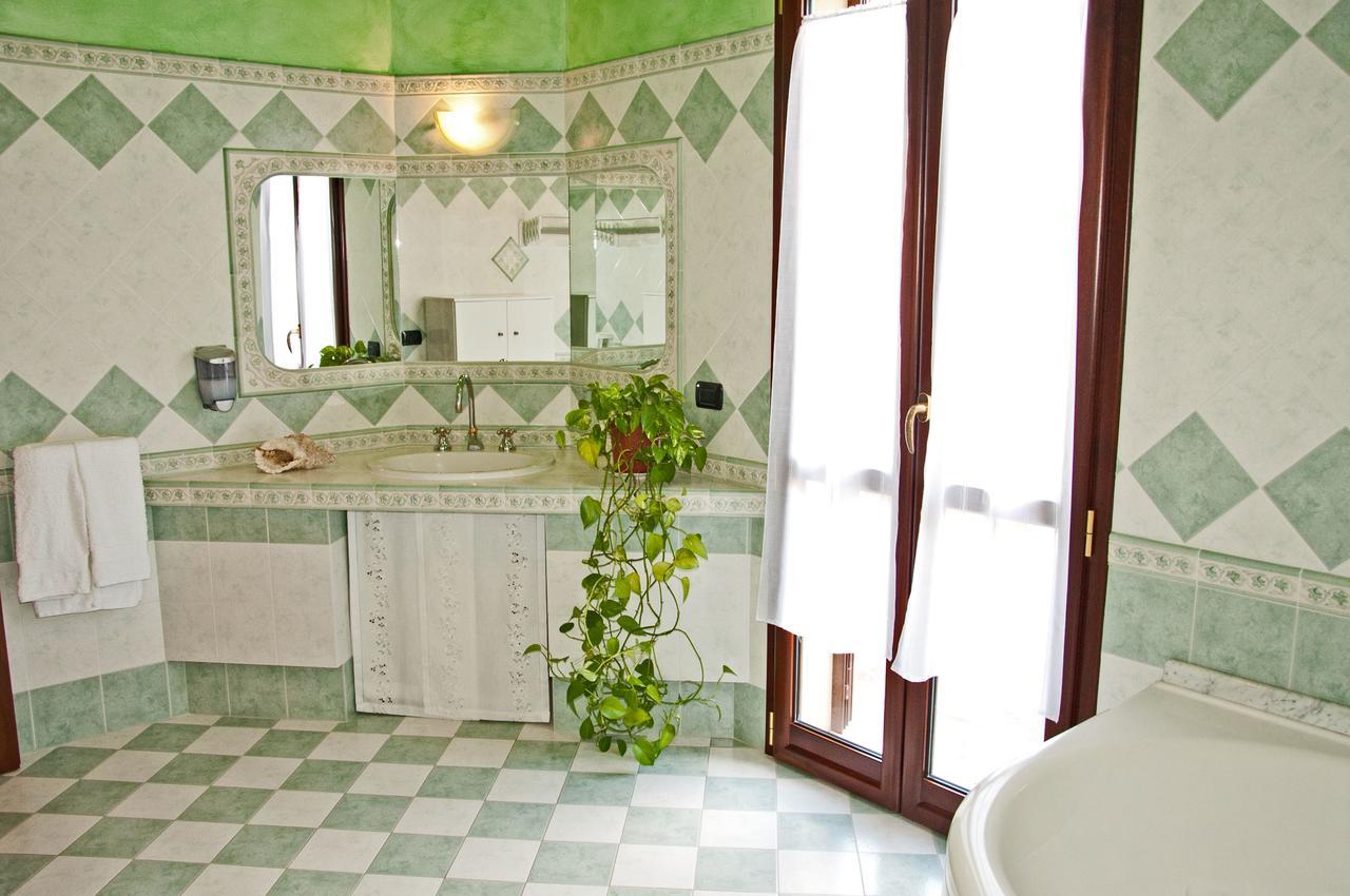 Casa Vacanze Sandalia Bosa Exterior foto
